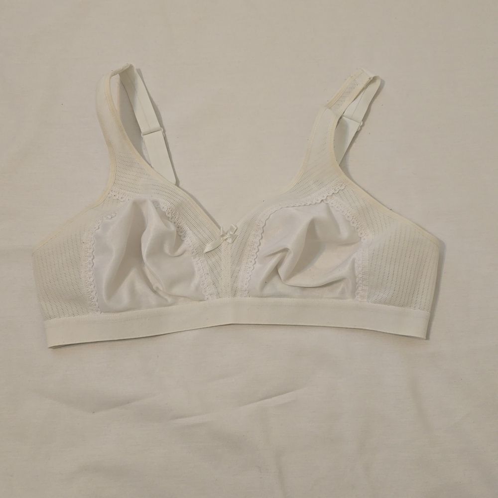 Playtex vintage bra size 36C